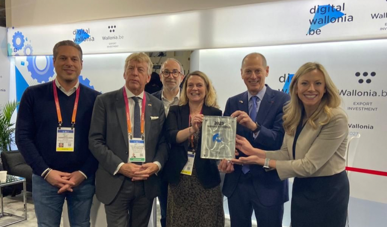 Belgium received an innovation award from Gary Shapiro, the CEO of the Las Vegas CES.