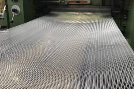 Expanded metal produced by MDB ©RTBF- François Braibant Expanded metal produced by MDB ©RTBF- François Braibant