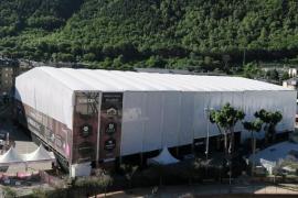 The SPANTECH tent for the Scalada Vision show of le Cirque du Soleil. The SPANTECH tent for the Scalada Vision show of le Cirque du Soleil.