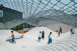 L'espace de repos numéro 4 de l'Exposition universelle d'Osaka réalisé avec la marque MORTEX® - Yosuke Ohtake© L'espace de repos numéro 4 de l'Exposition universelle d'Osaka réalisé avec la marque MORTEX® - Yosuke Ohtake©